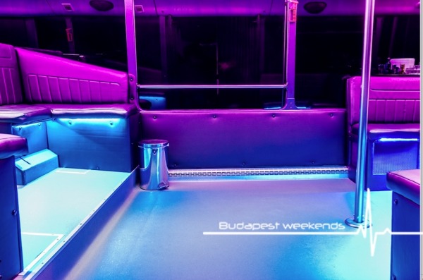 budapest party bus 